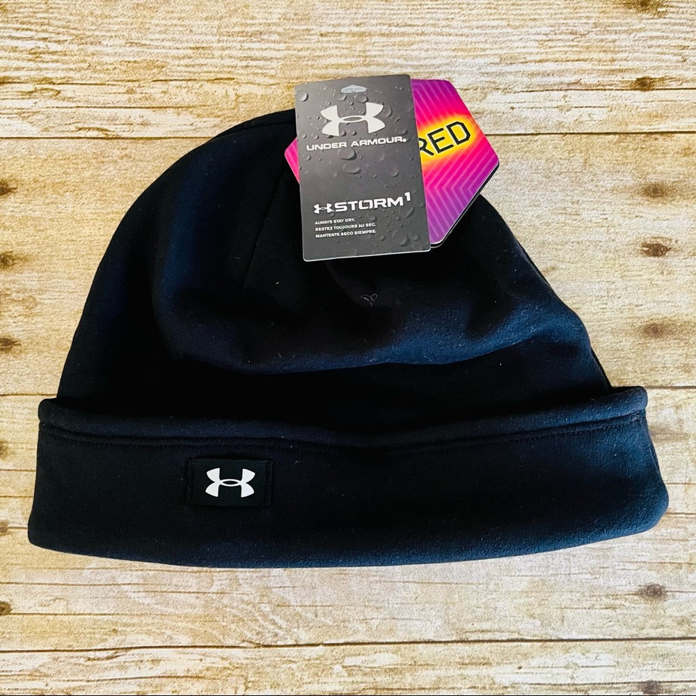 Under Armour Girls Cold Gear Beanie